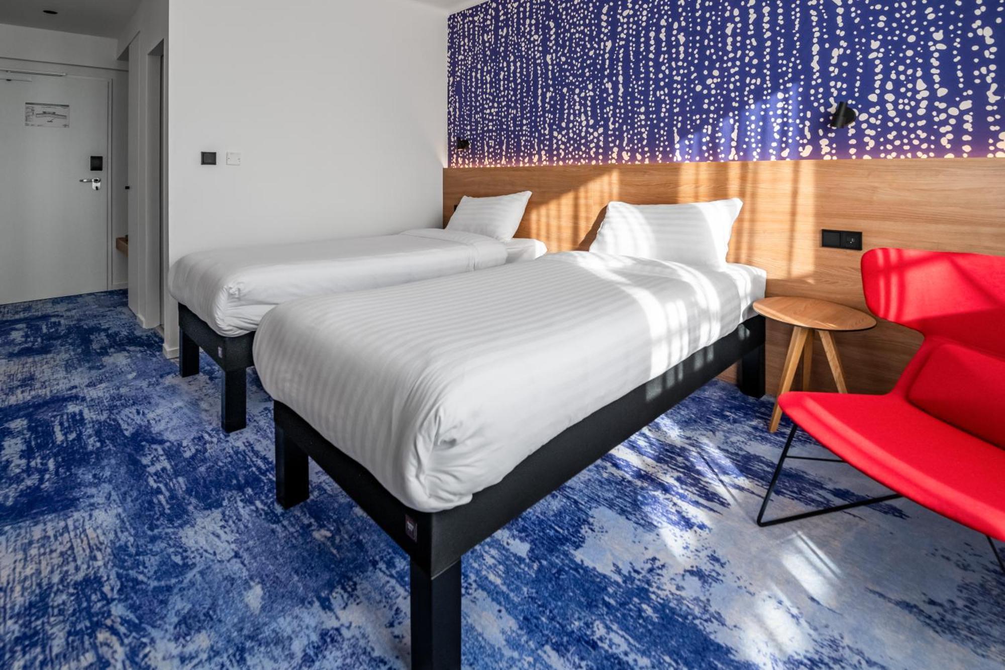 Ibis Styles Relax Roznov Pod Radhostem Hotell Exteriör bild