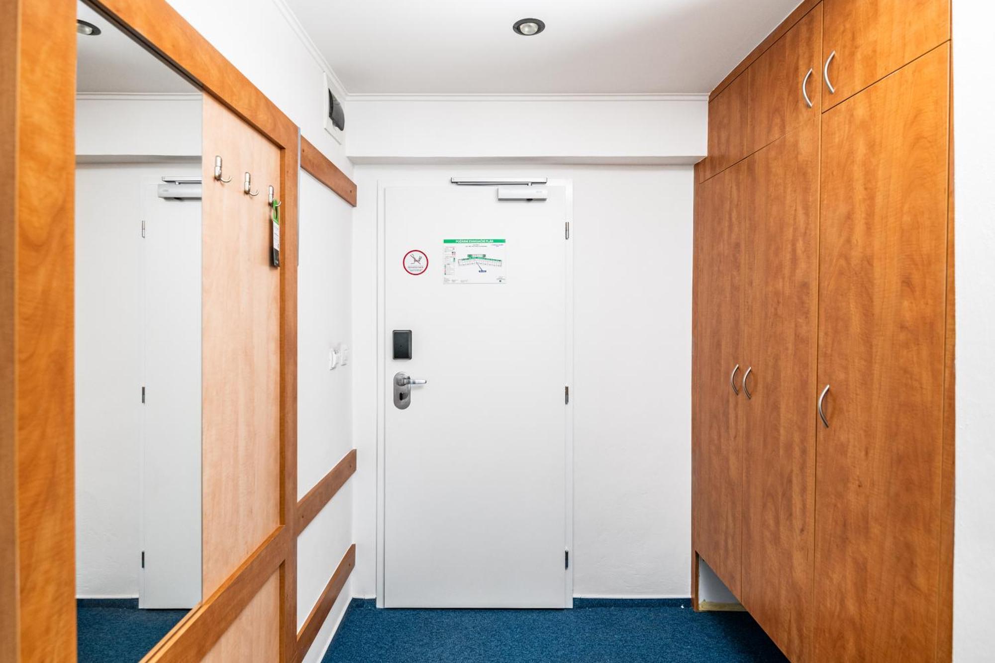 Ibis Styles Relax Roznov Pod Radhostem Hotell Exteriör bild
