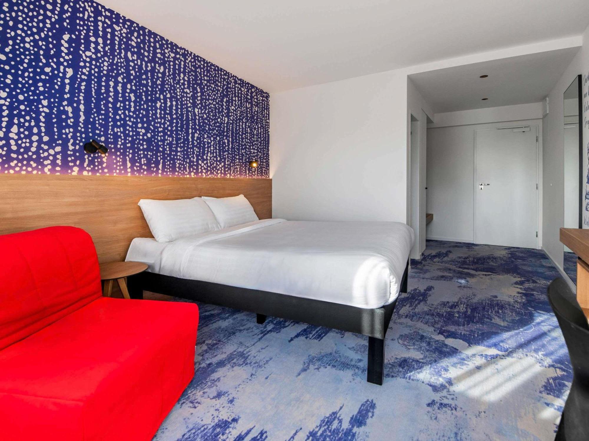 Ibis Styles Relax Roznov Pod Radhostem Hotell Exteriör bild
